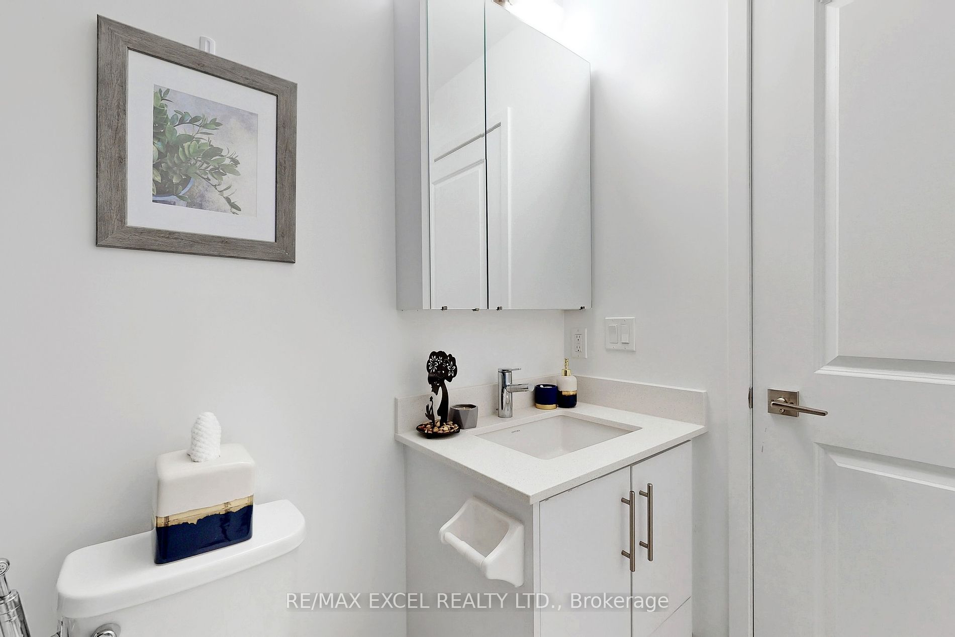 75 Oneida Cres, #410