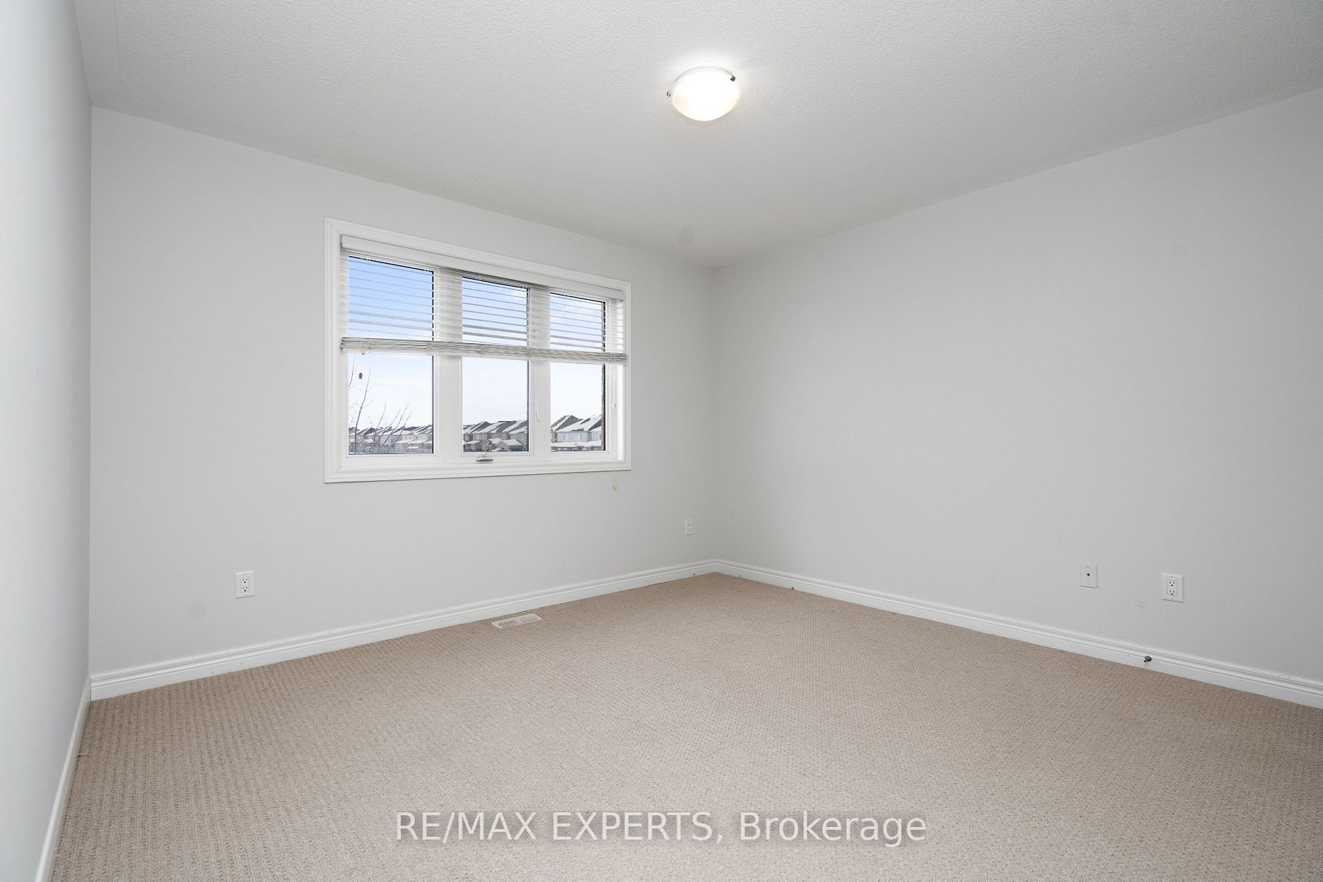148 Summerlyn Tr