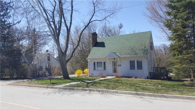 66 Roxborough Rd