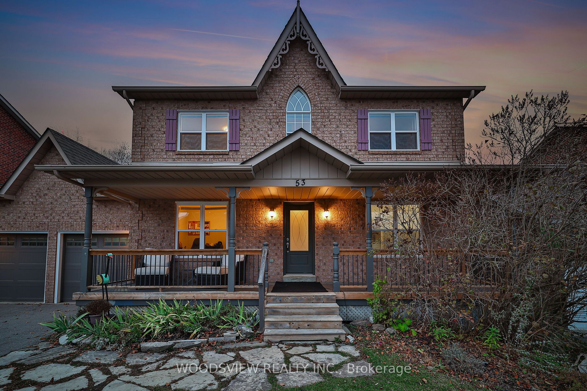 53 Bolton Dr