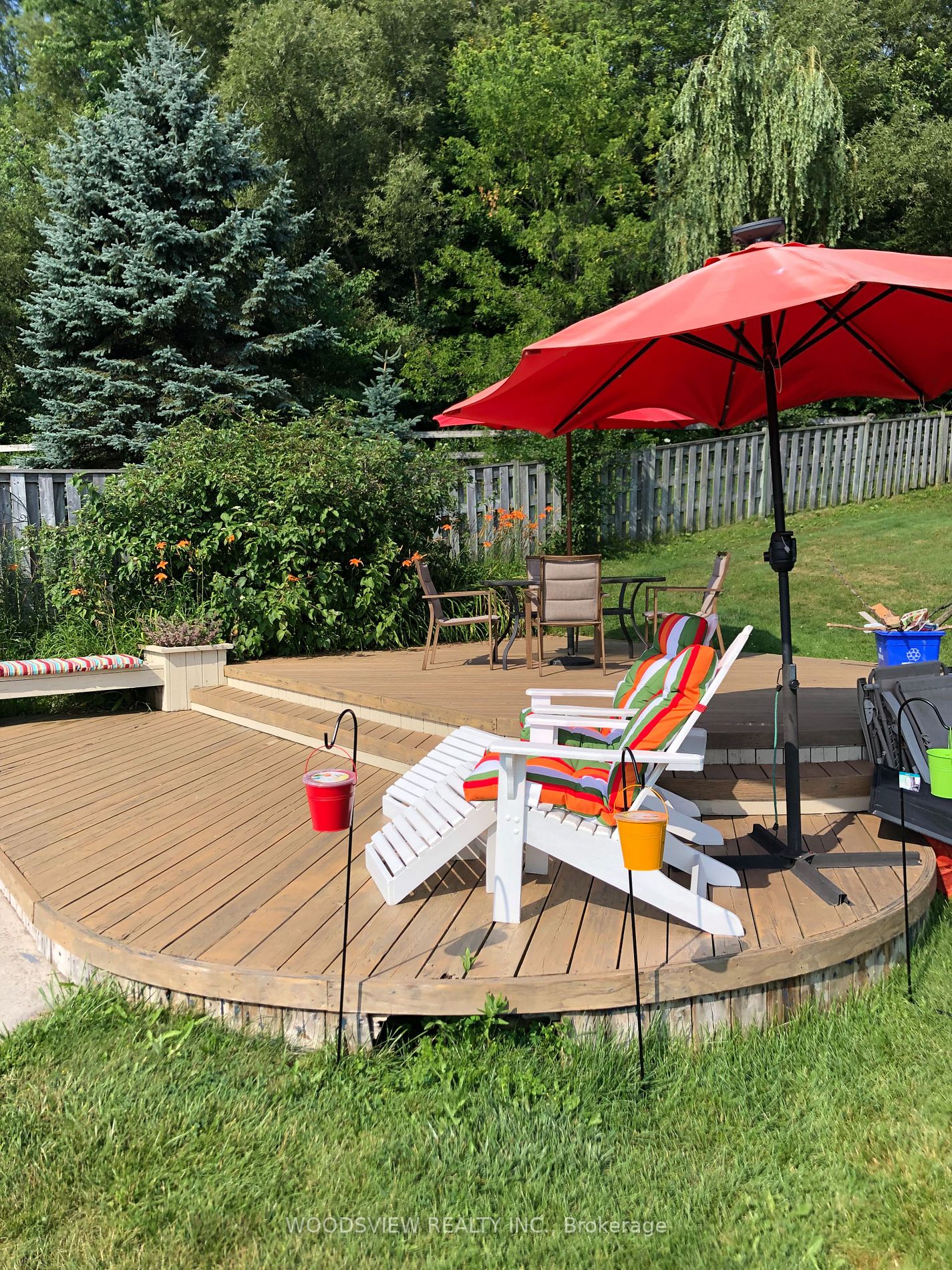 53 Bolton Dr