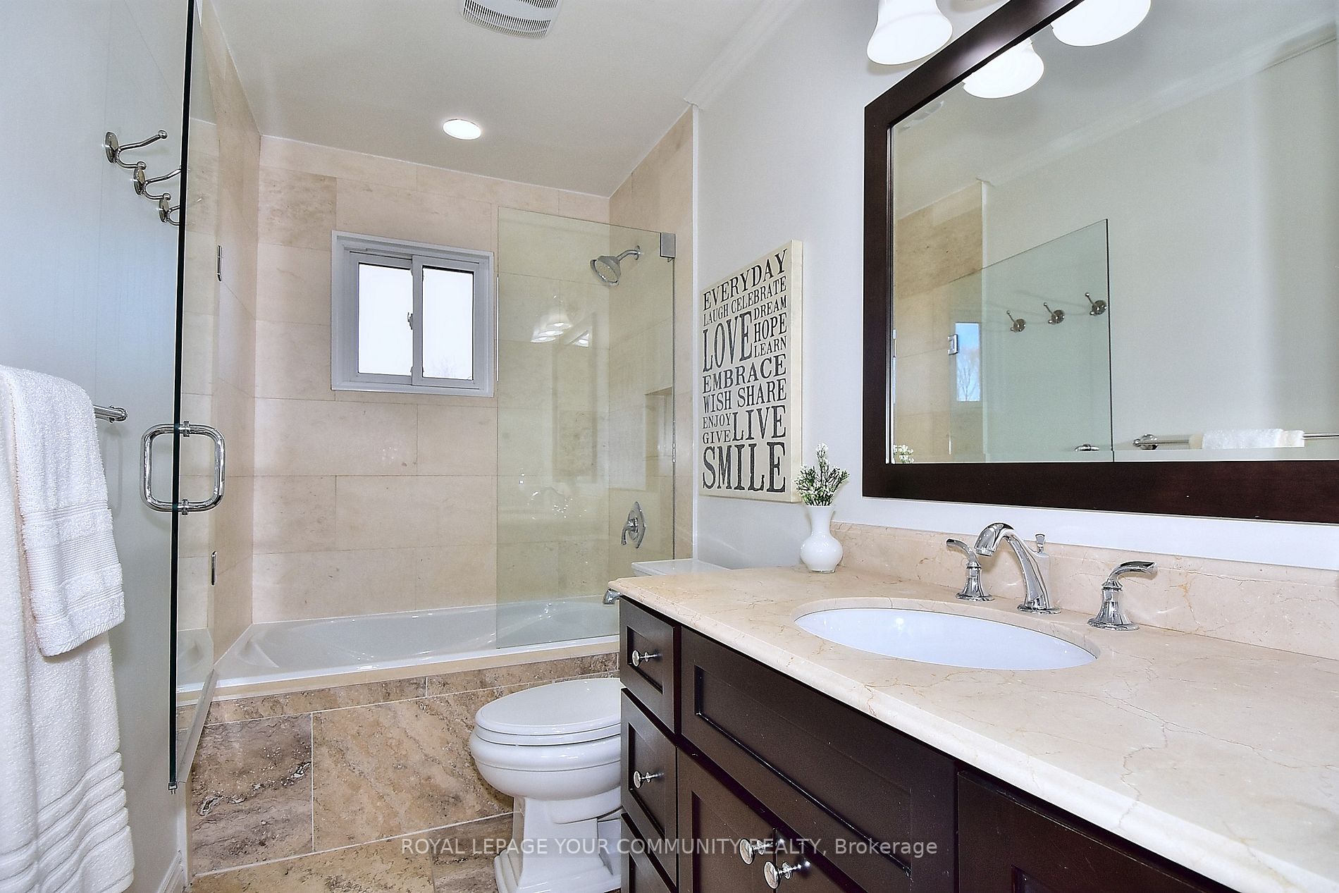 126 Heathwood Heights Dr