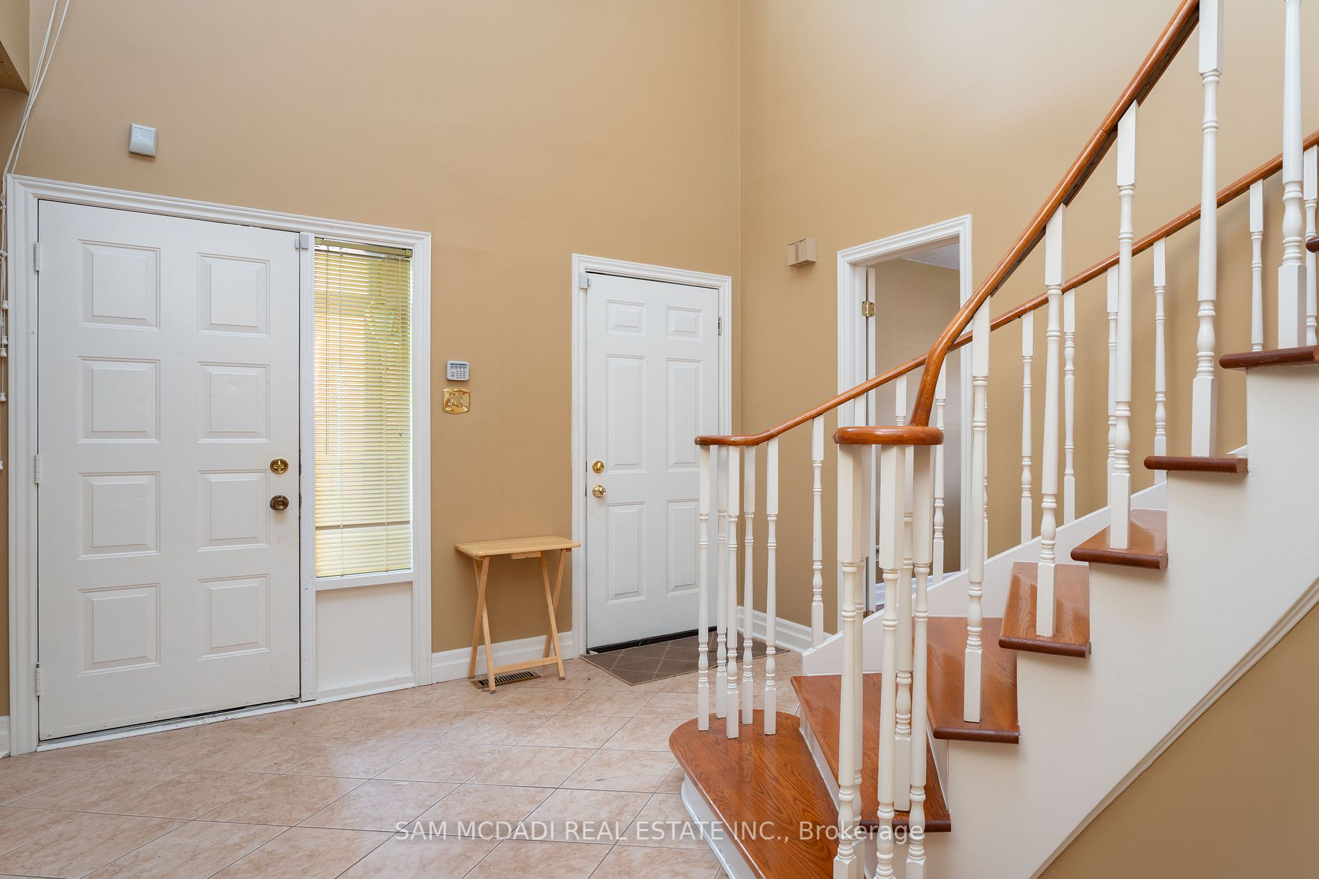 205 Carrington Dr