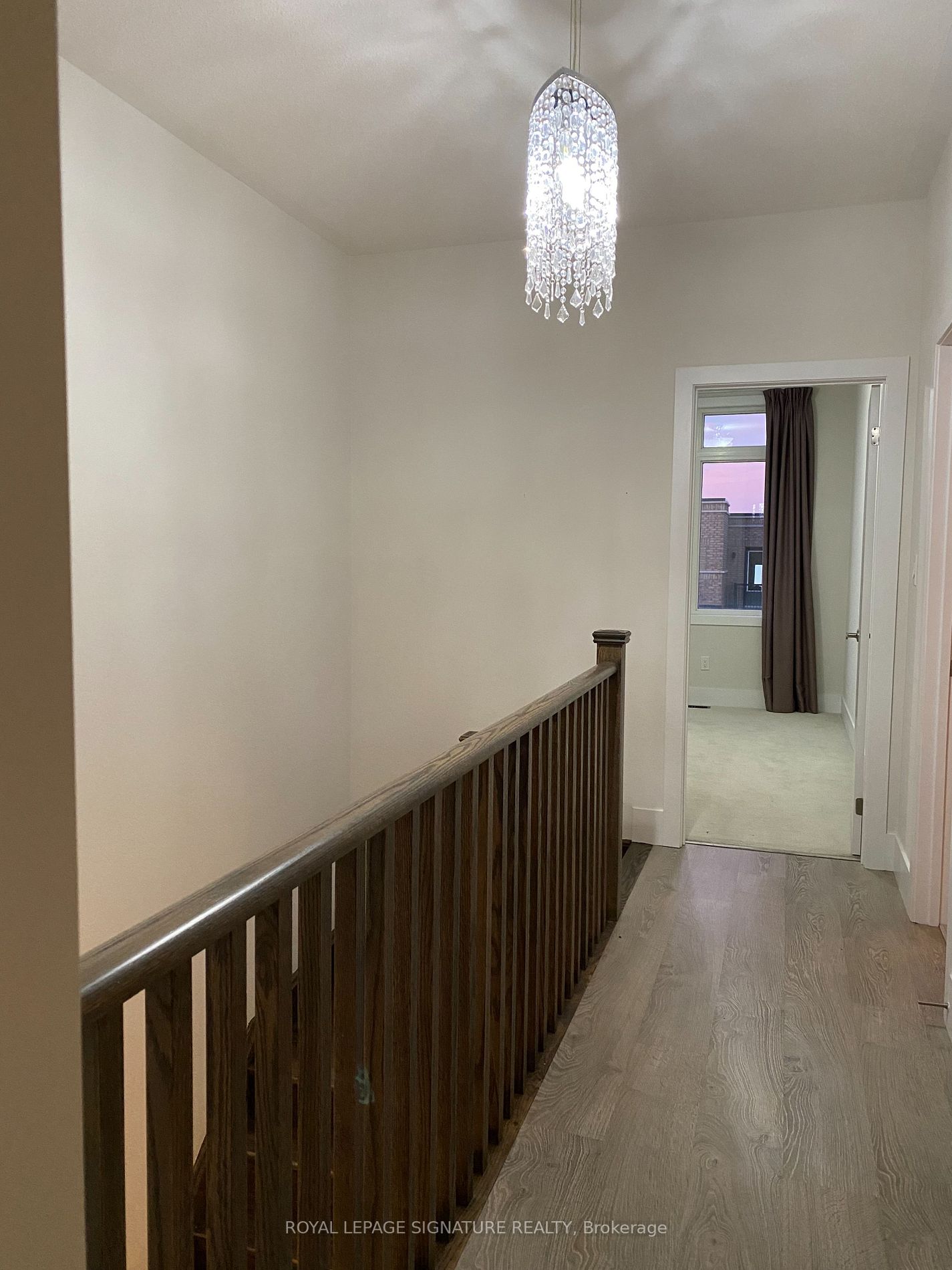 215 Elyse Crt