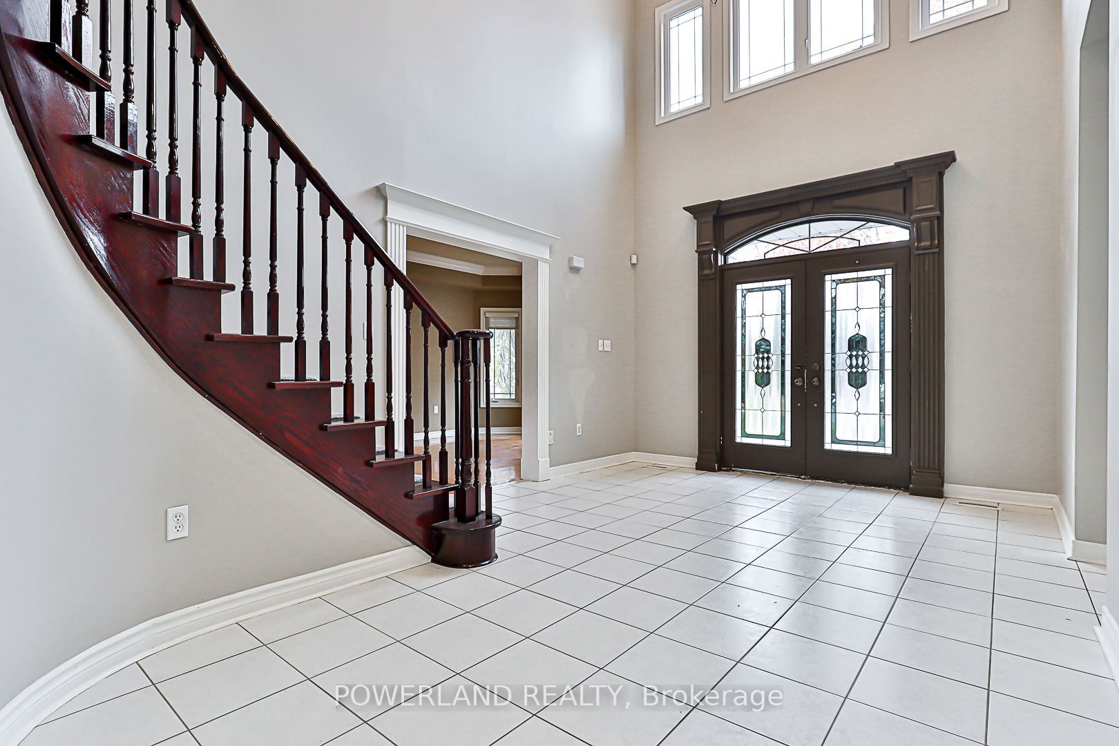 842 Alfred Crt