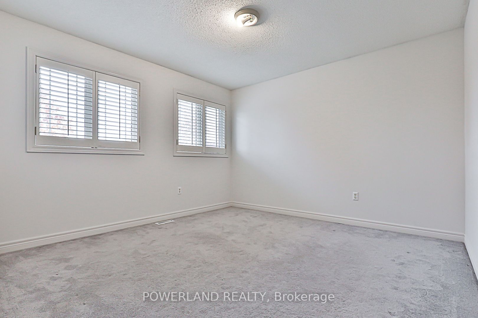 842 Alfred Crt