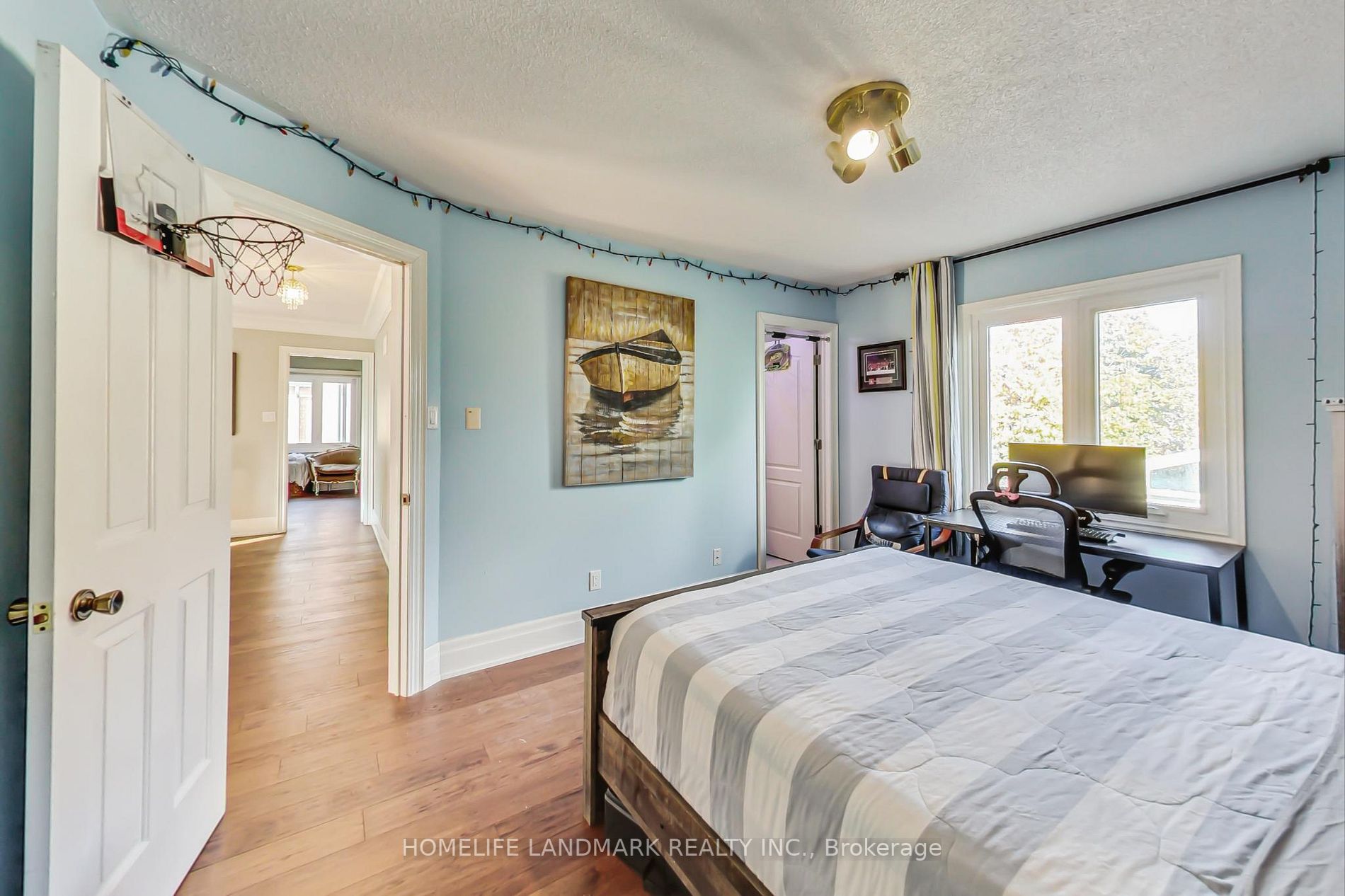 141 Valeria Blvd