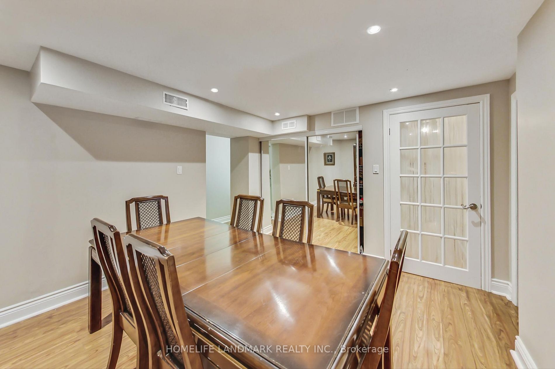 141 Valeria Blvd