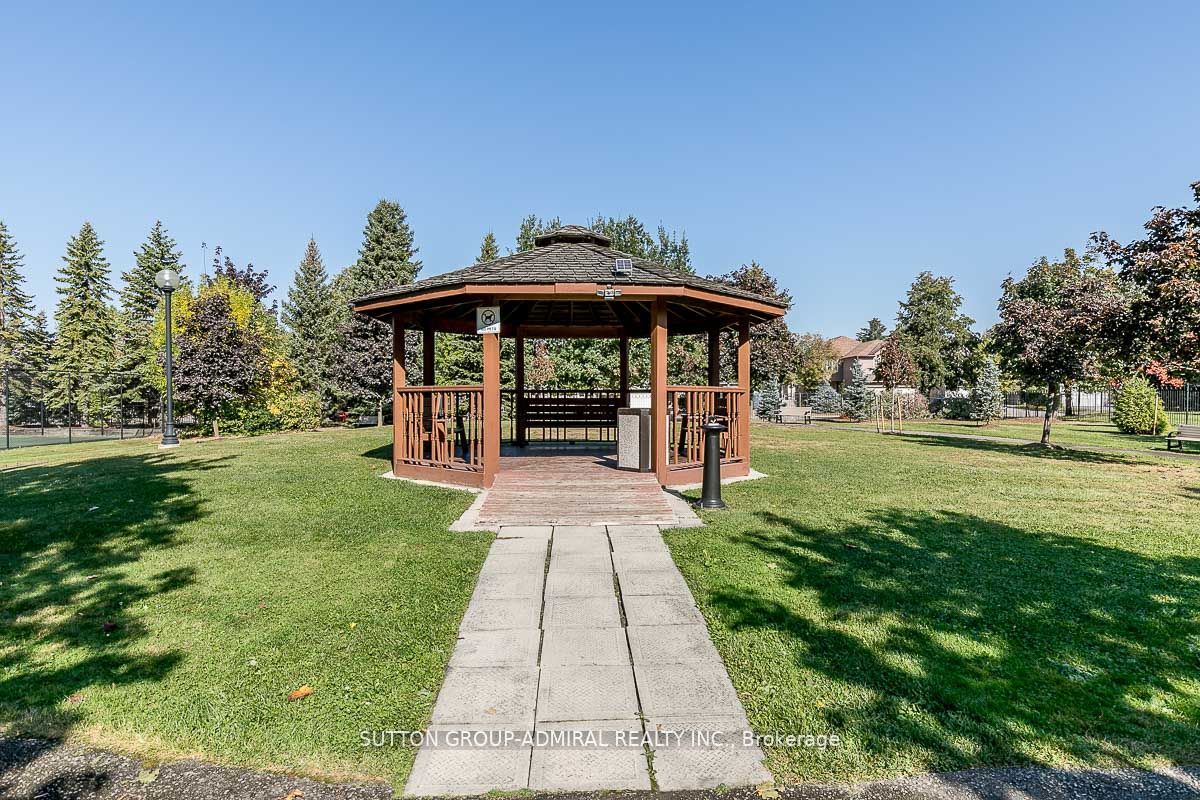 11 Townsgate Drive #1002