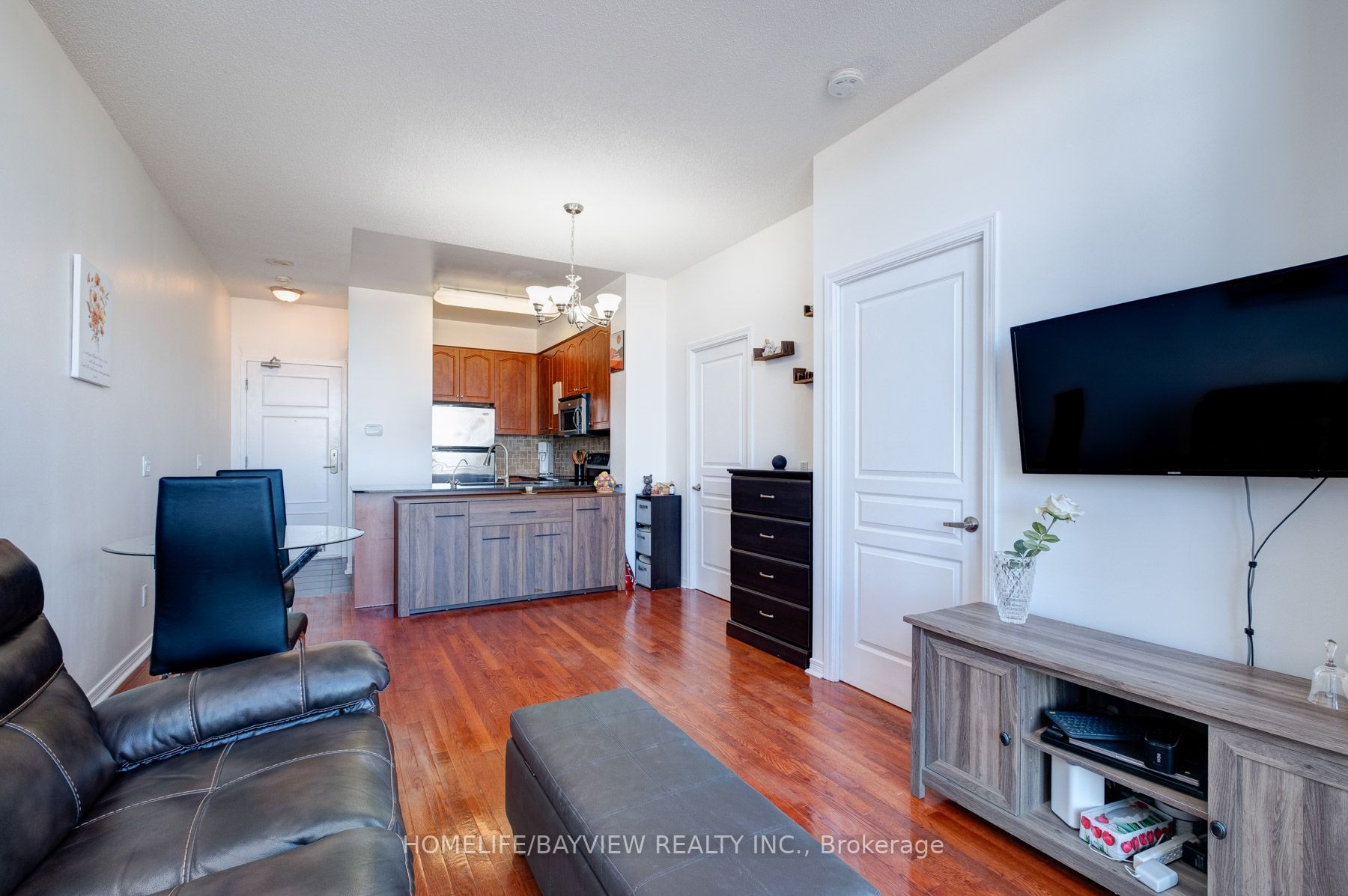 350 Red Maple Rd, #Ph 01
