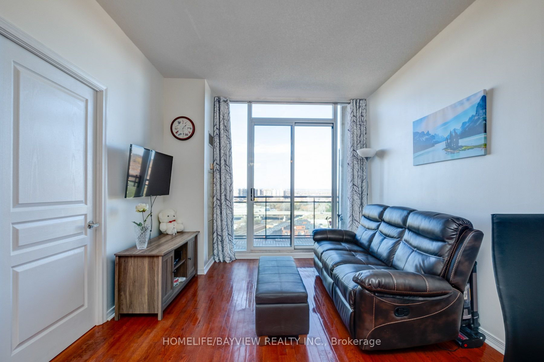 350 Red Maple Rd, #Ph 01
