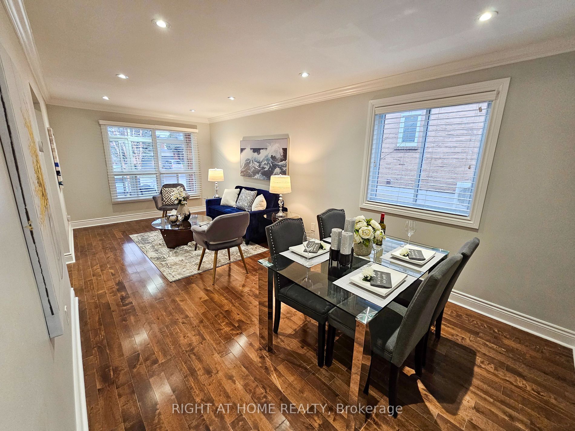 229 Billings Cres