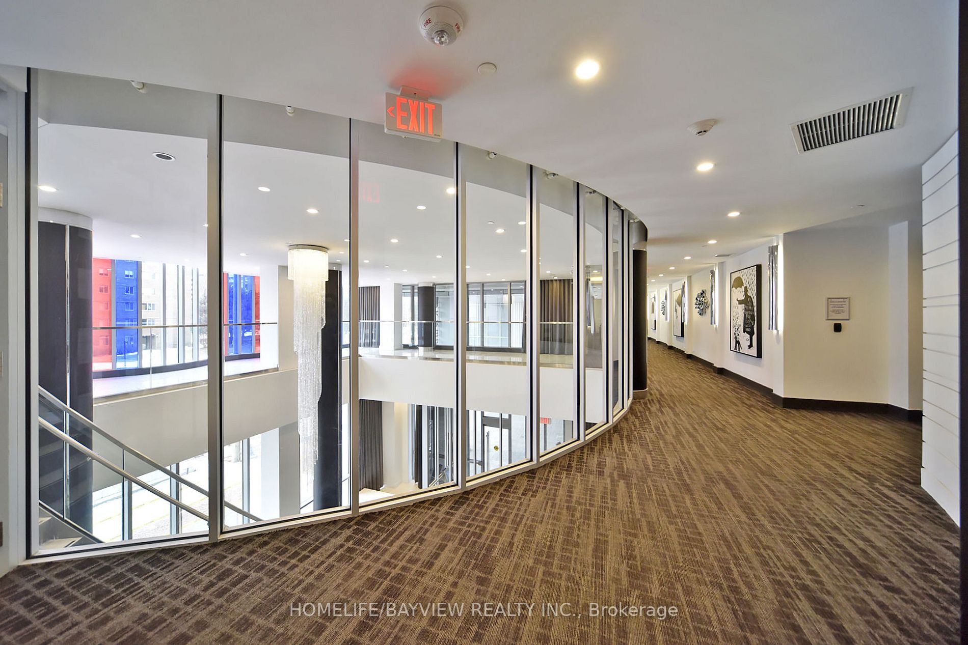 9471 Yonge St, #244