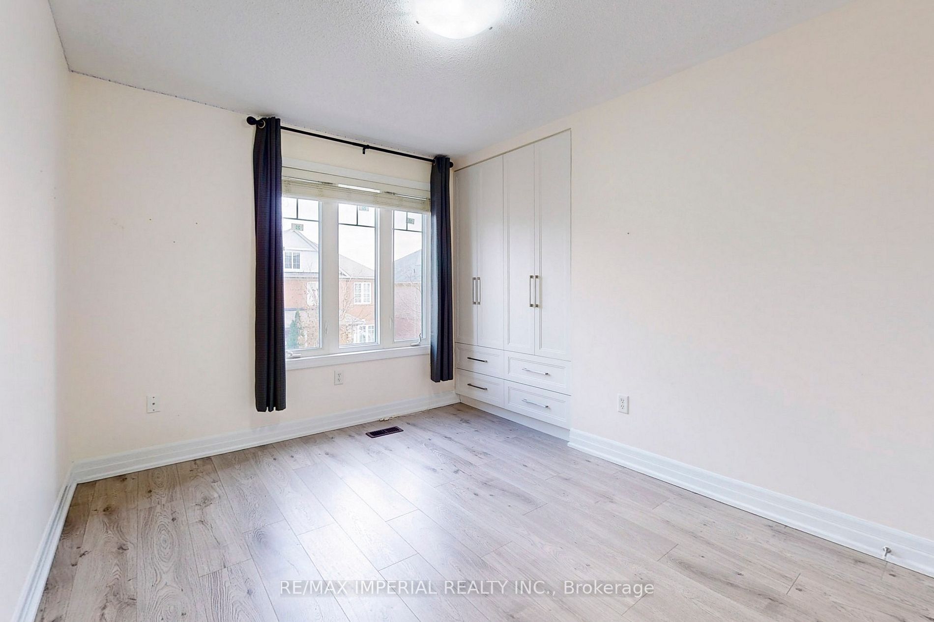 20 Stockport Rd