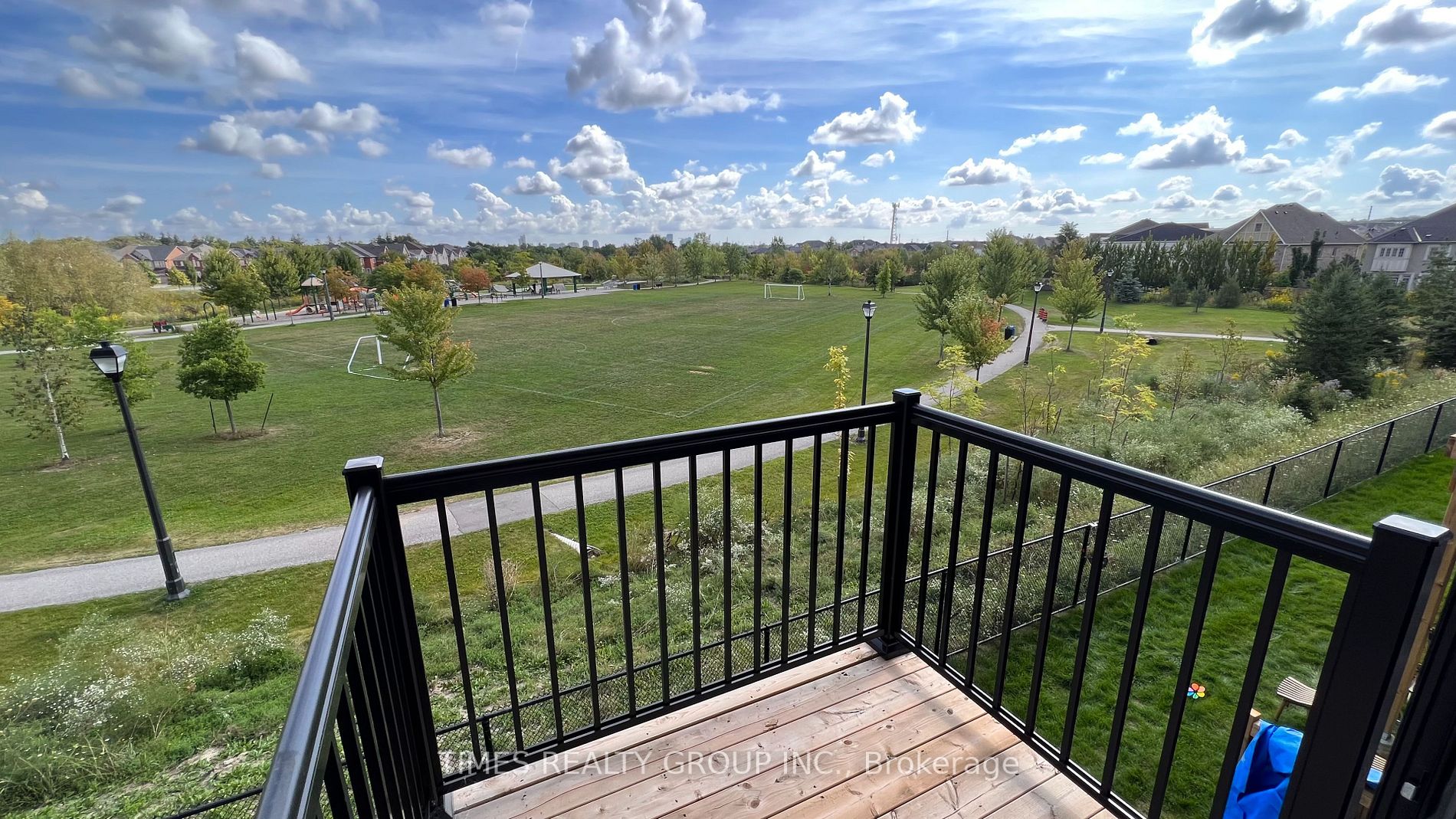 45 Rattenbury Rd