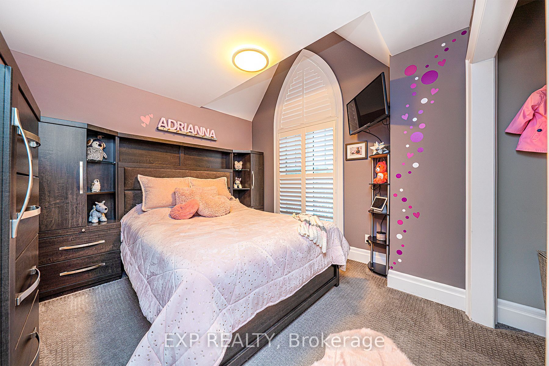 67 Leaden Hall Dr