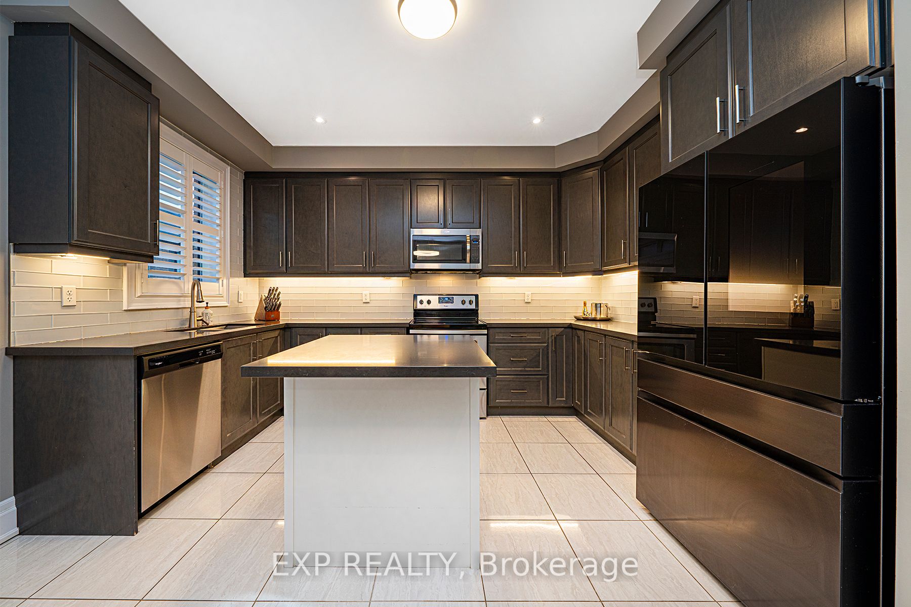 67 Leaden Hall Dr
