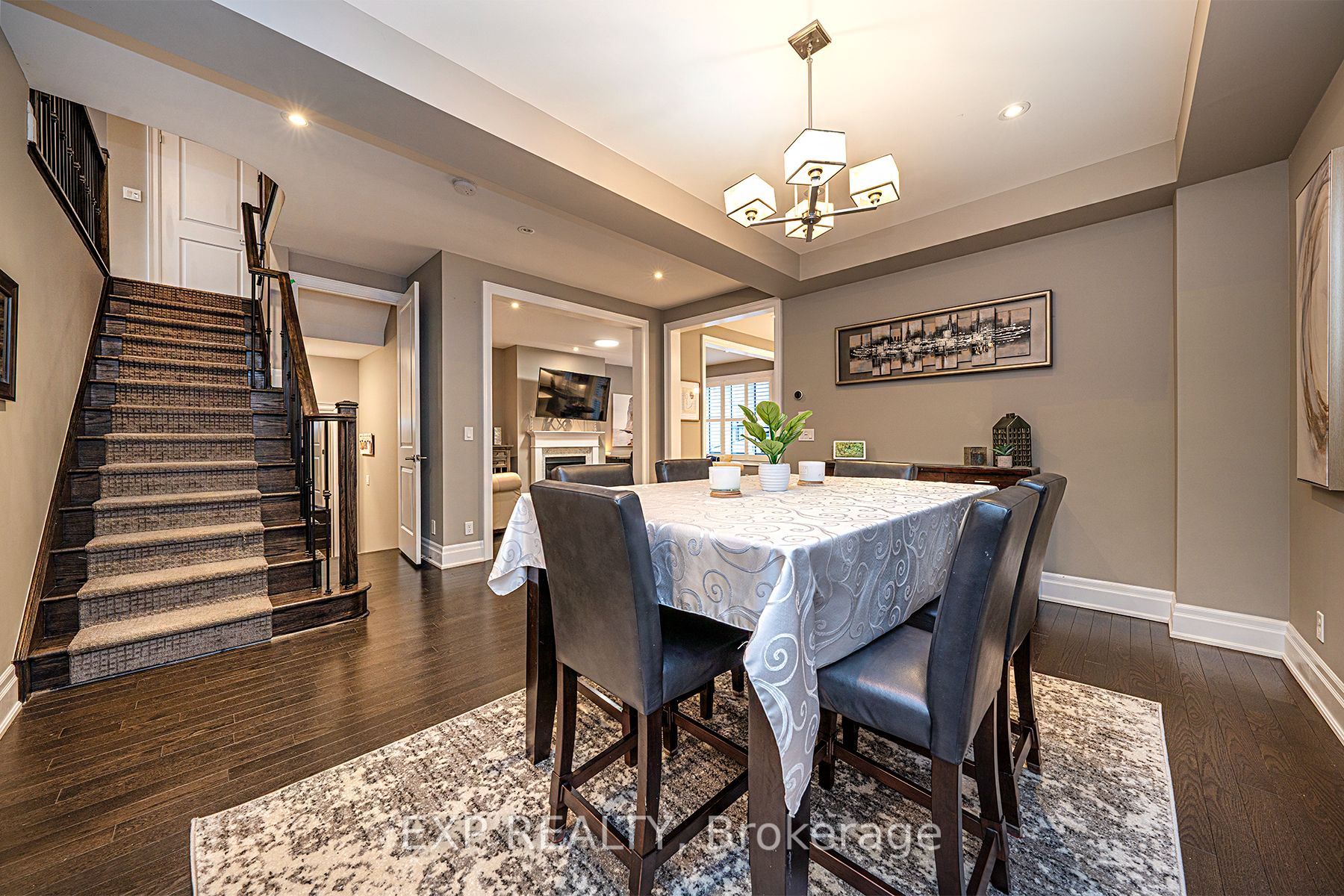 67 Leaden Hall Dr