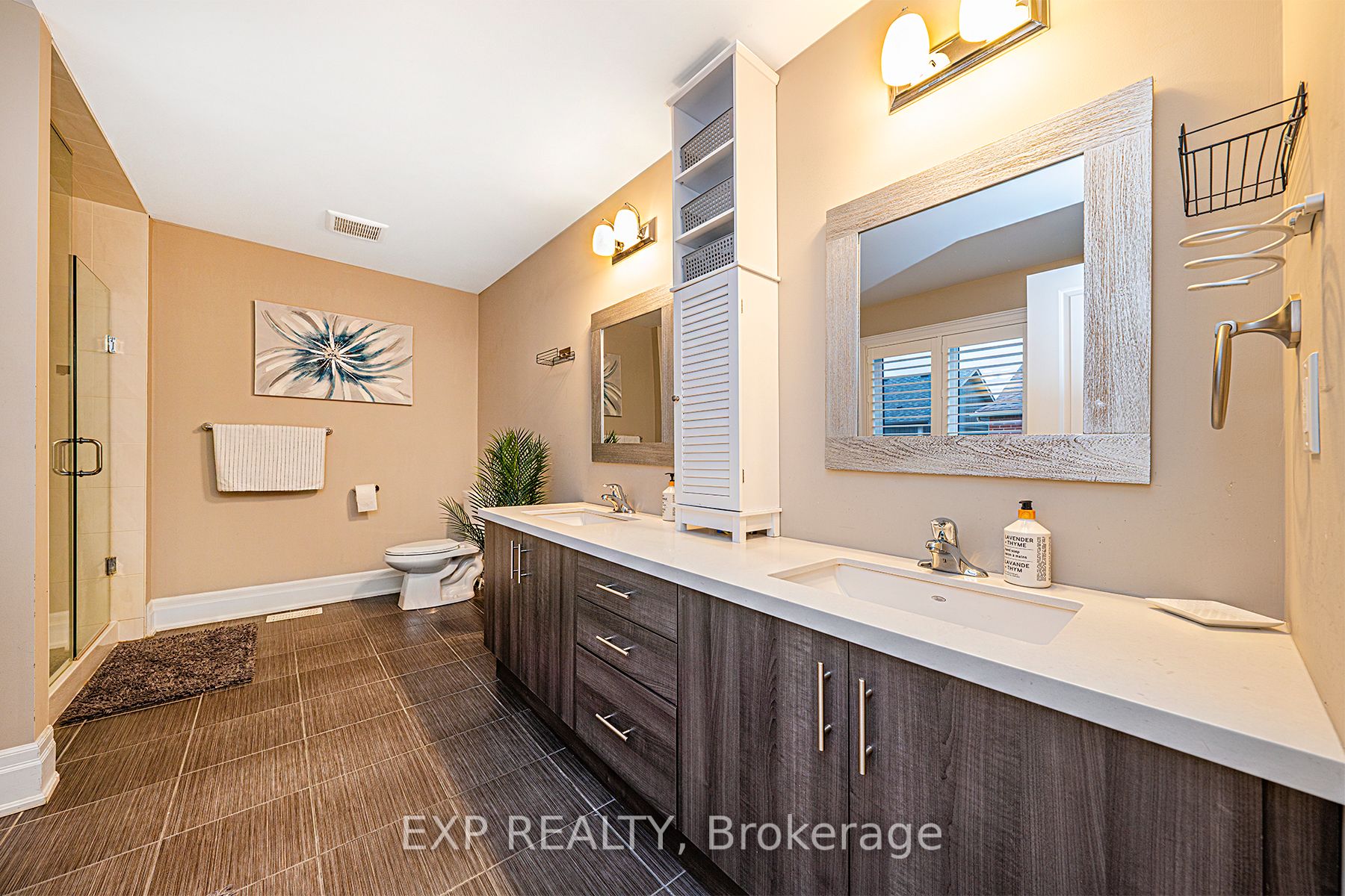 67 Leaden Hall Dr
