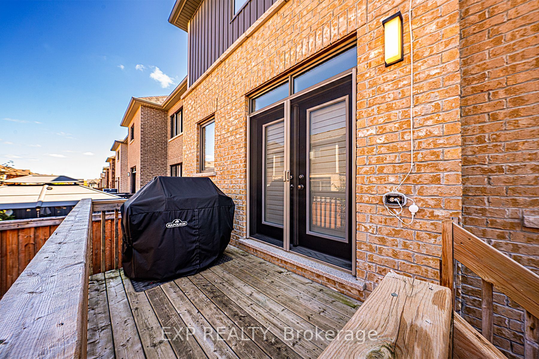 67 Leaden Hall Dr