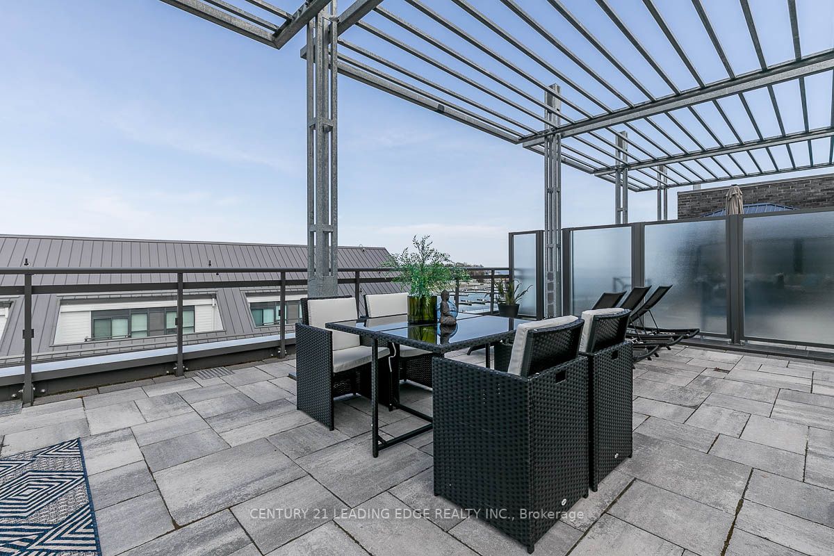 303 Broward Way, #97