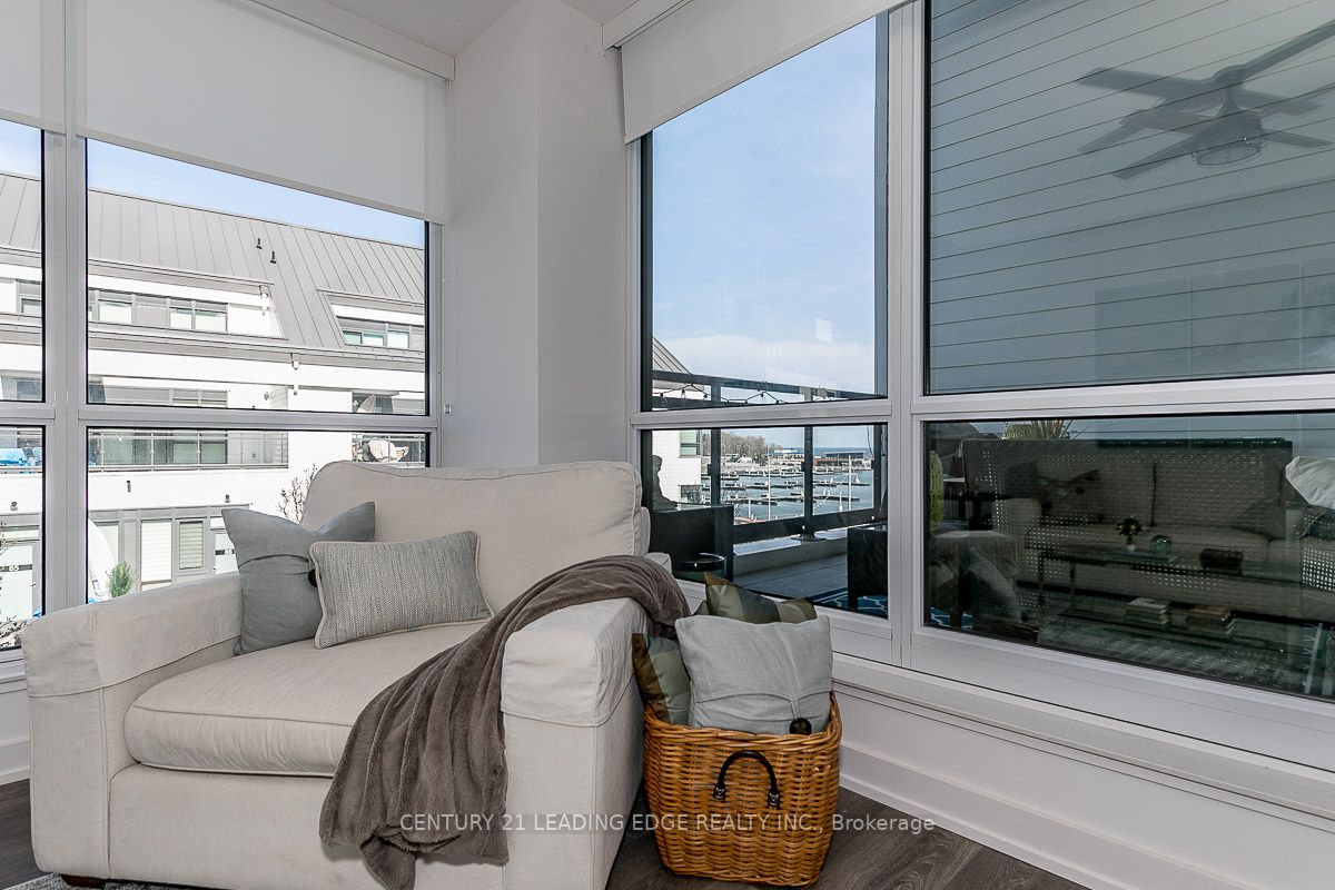 303 Broward Way, #97