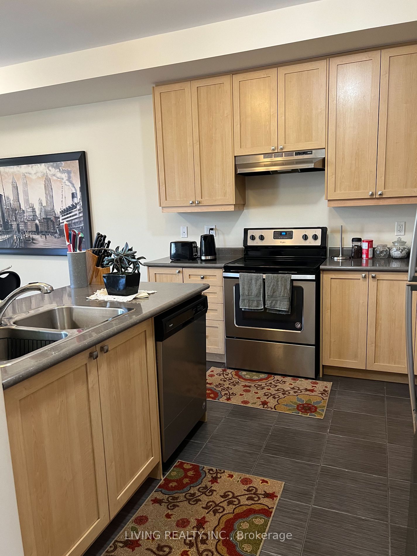 171 Beechborough Cres