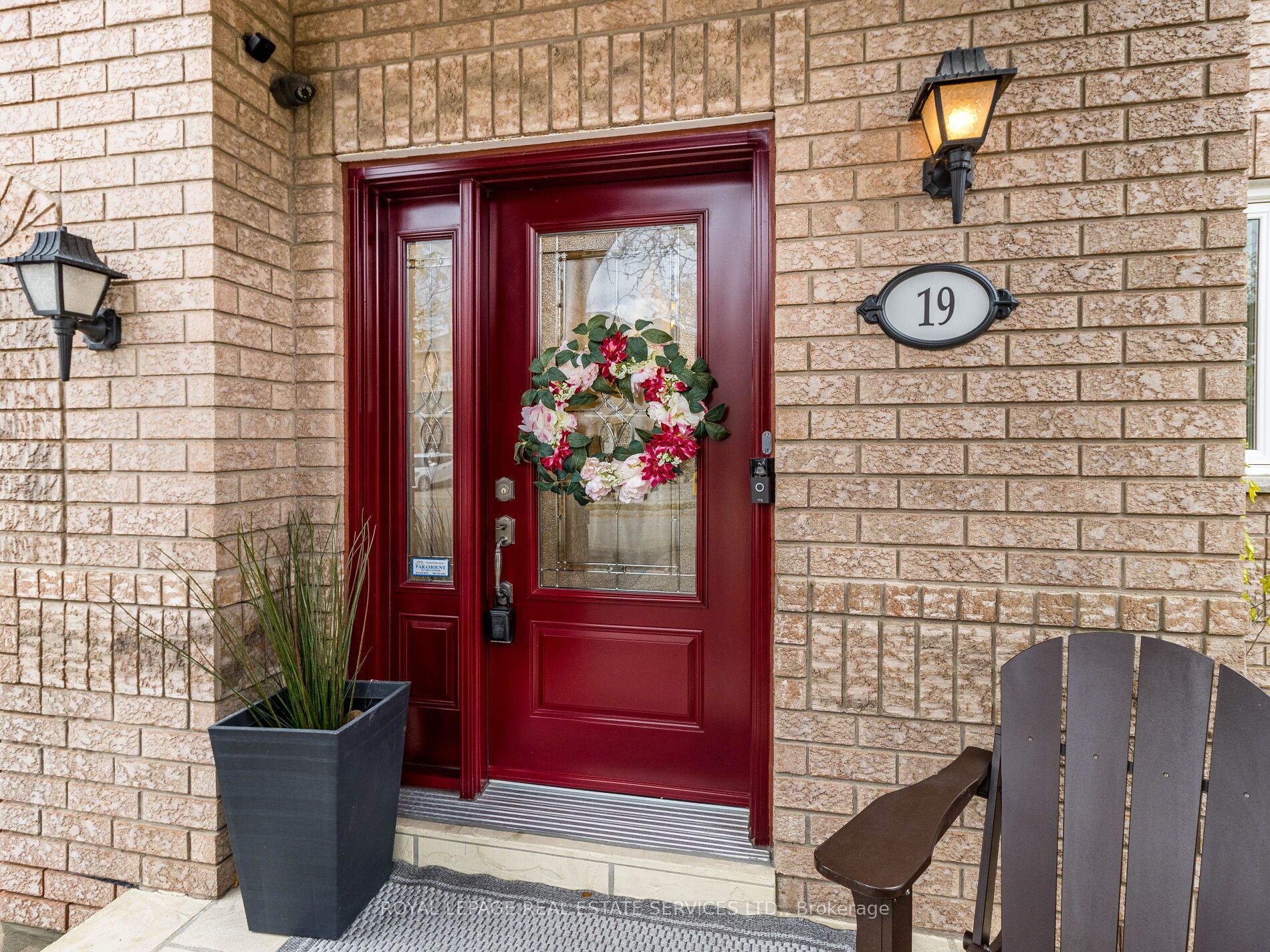 19 Toscana Rd
