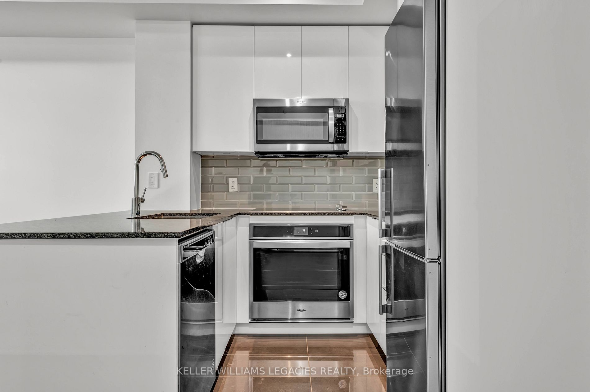 99 Eagle Rock Way, #106