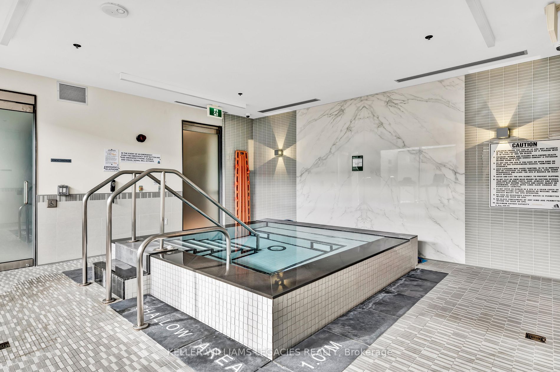 99 Eagle Rock Way, #106