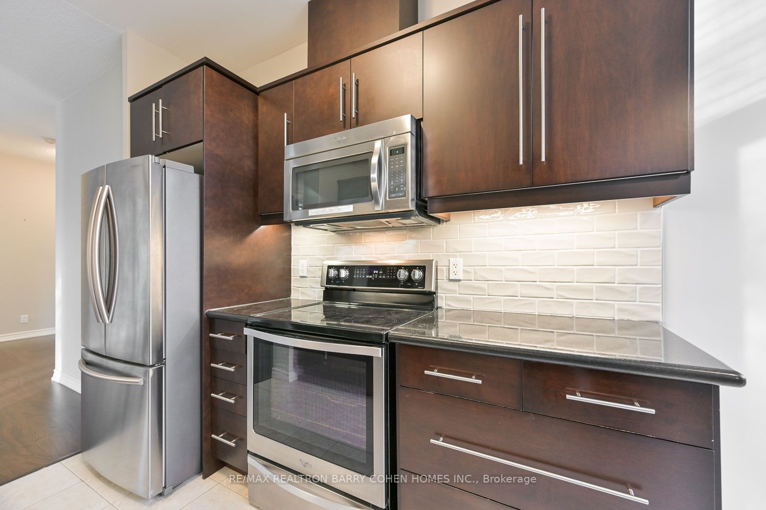 18 Harding Blvd, #114