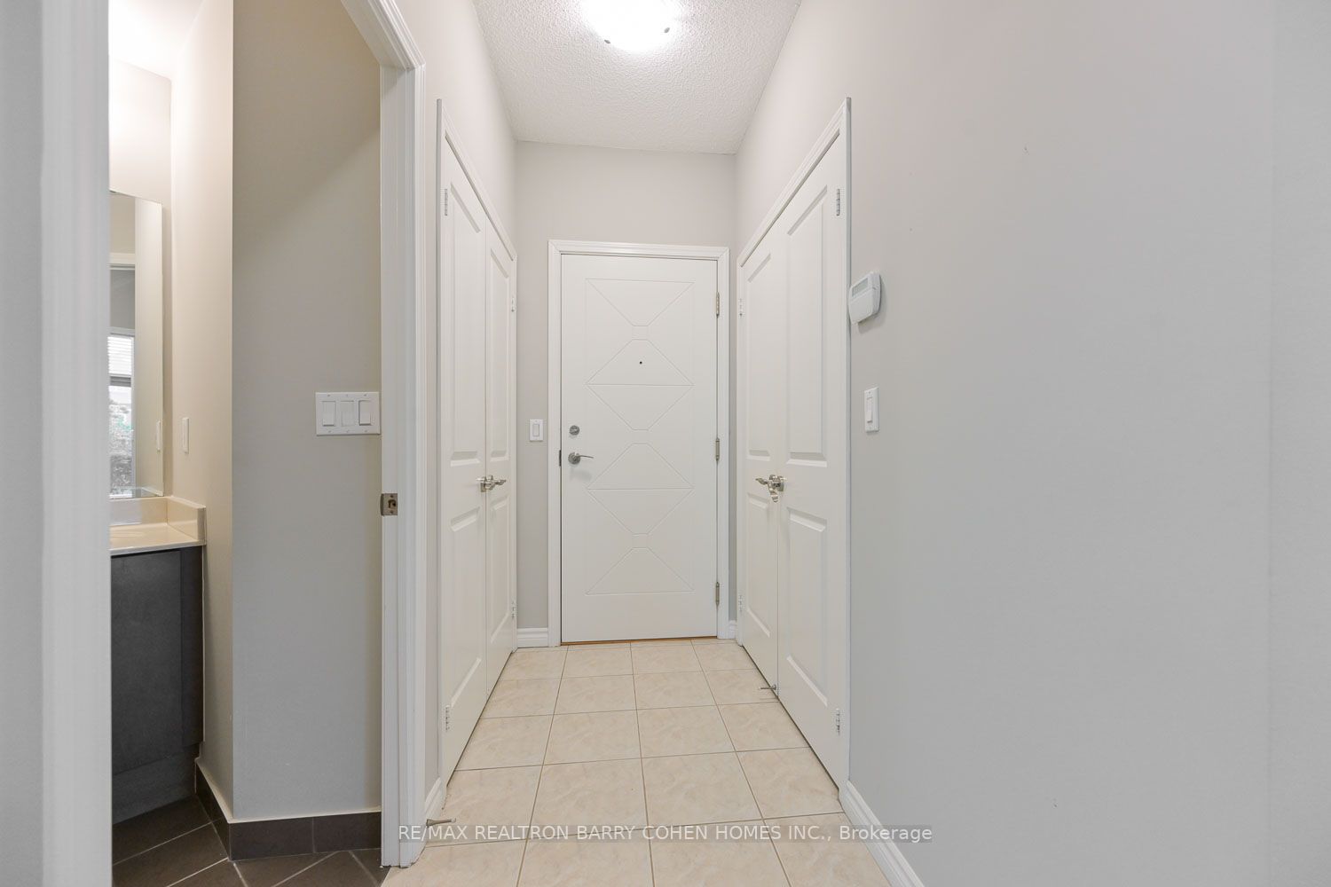 18 Harding Blvd, #114