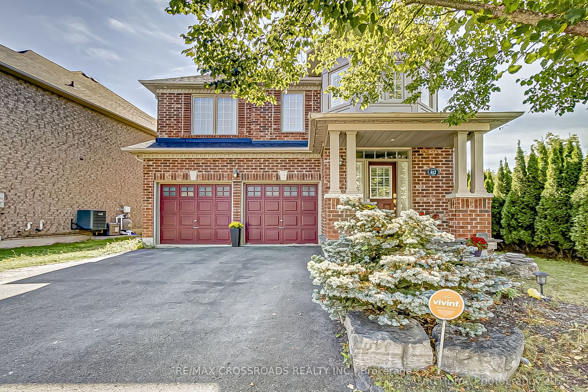 612 Society Crescent