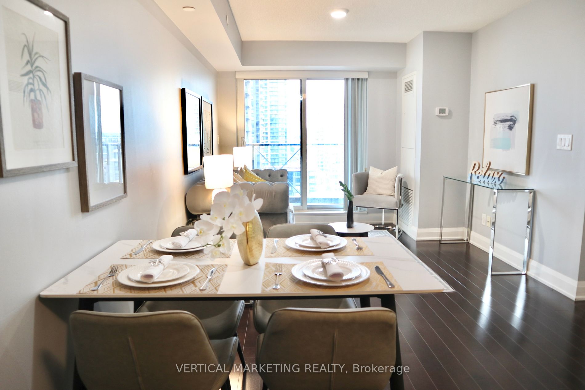 1 Uptown Dr, #1606
