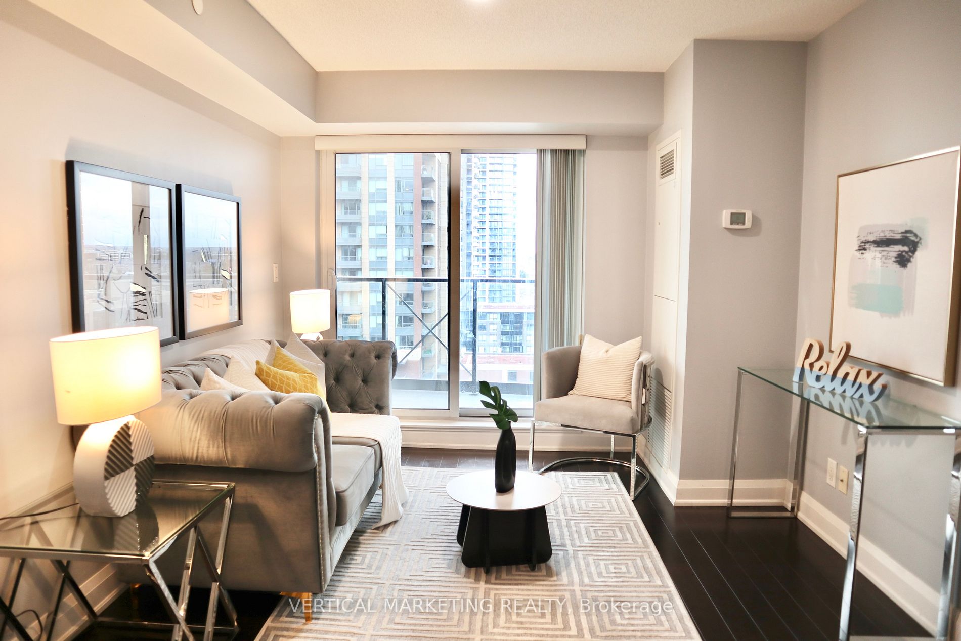 1 Uptown Dr, #1606