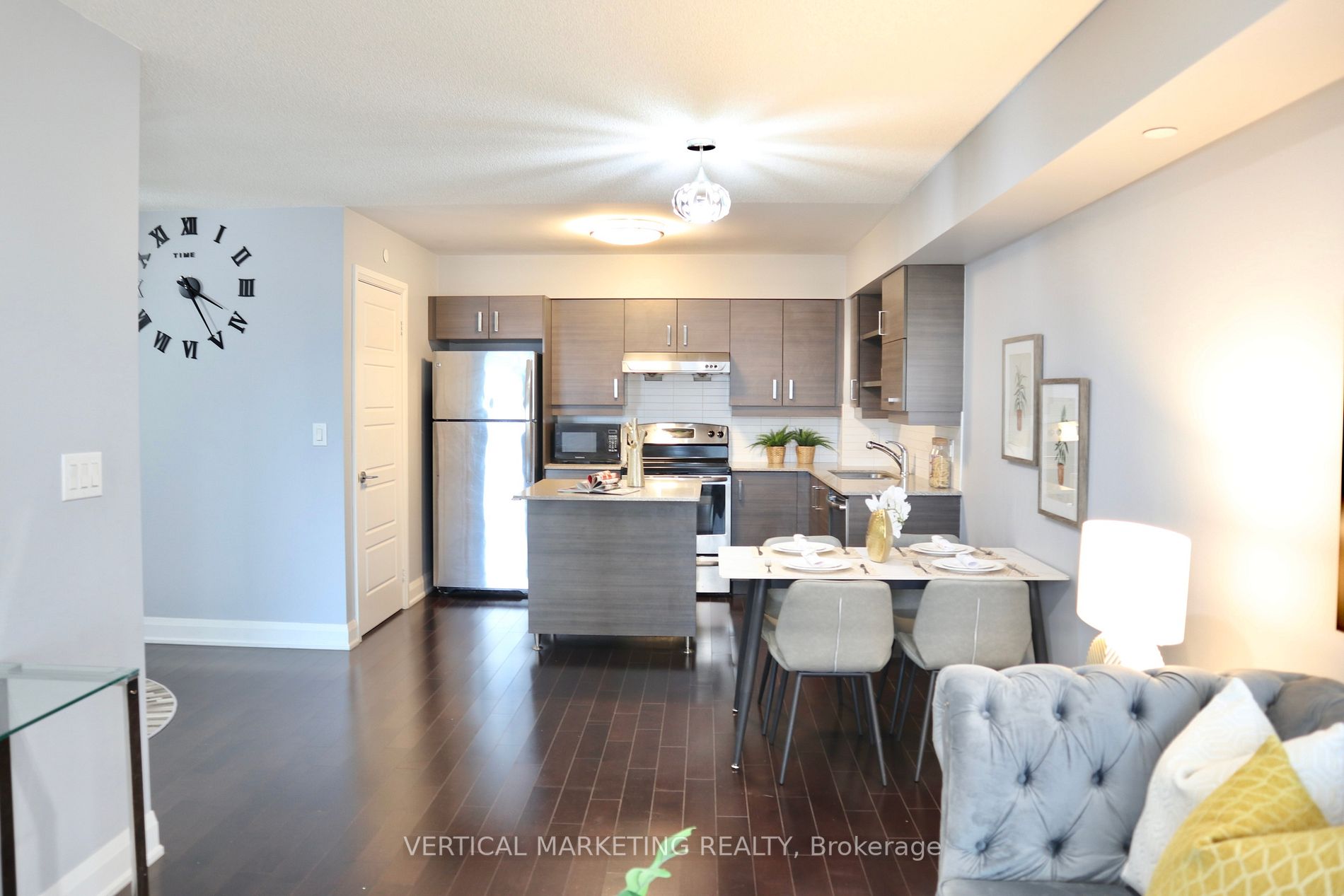 1 Uptown Dr, #1606