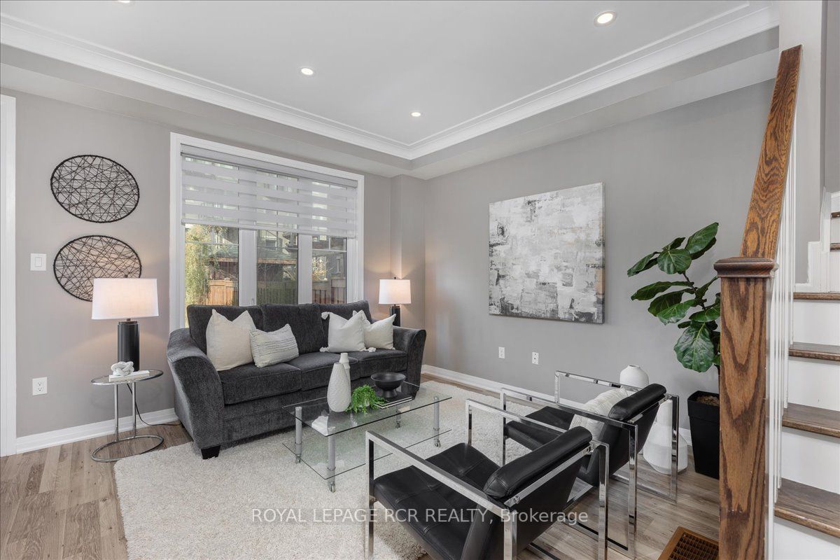 32 Donnan Dr