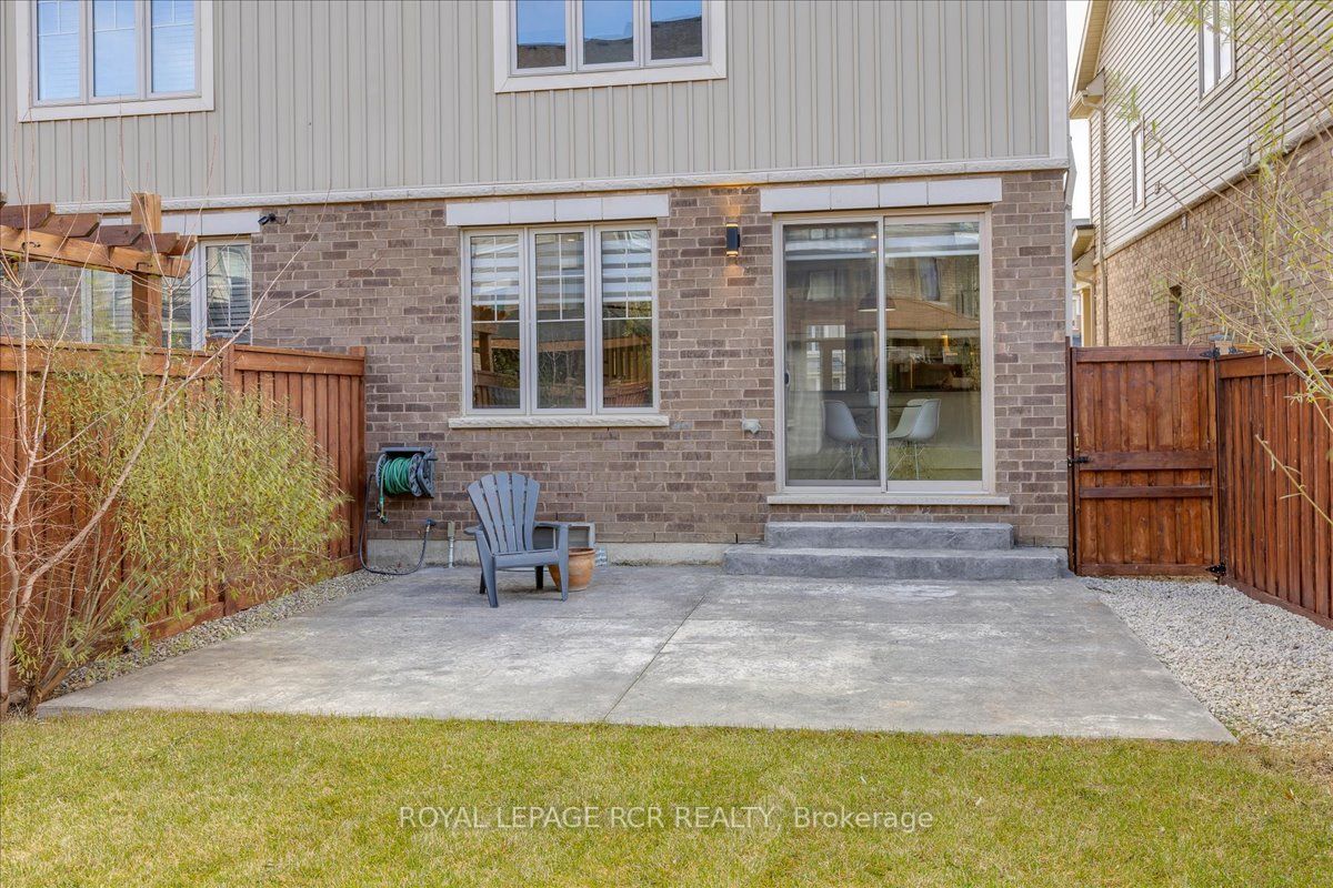 32 Donnan Dr