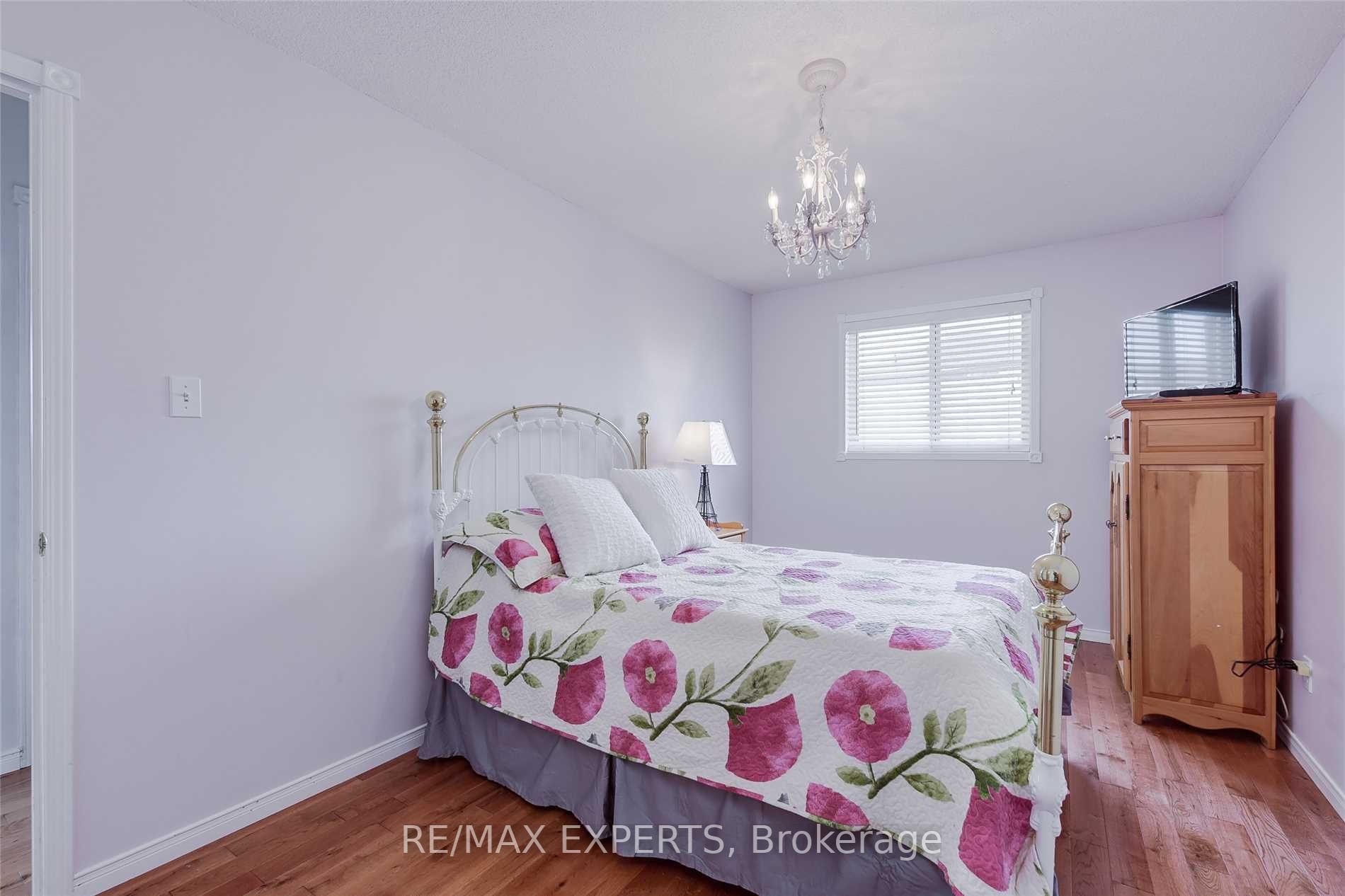 68 Adams St, #Main