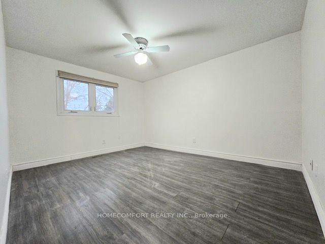 8 Sir Lancelot Dr