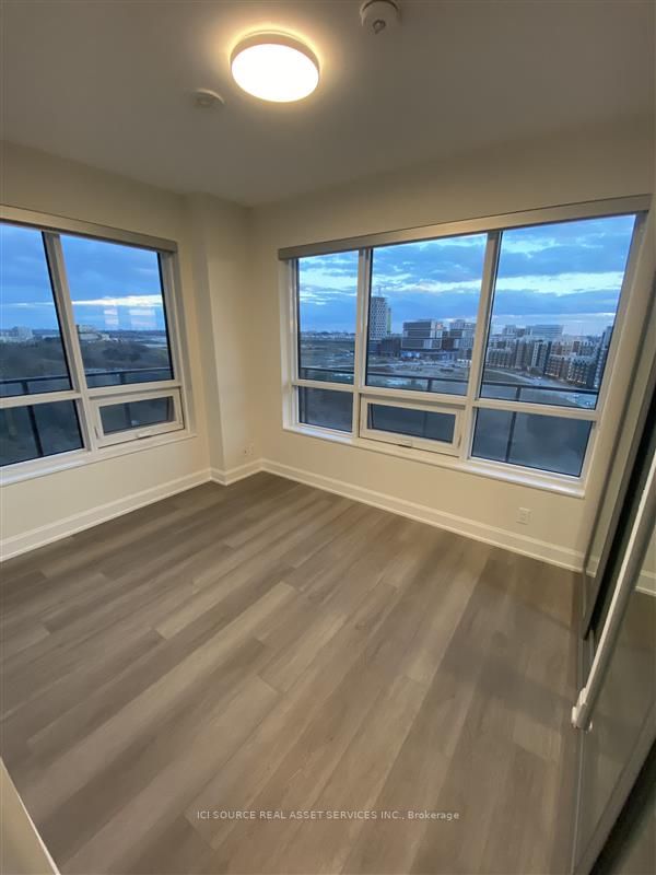 8 Water Walk Dr, #1601