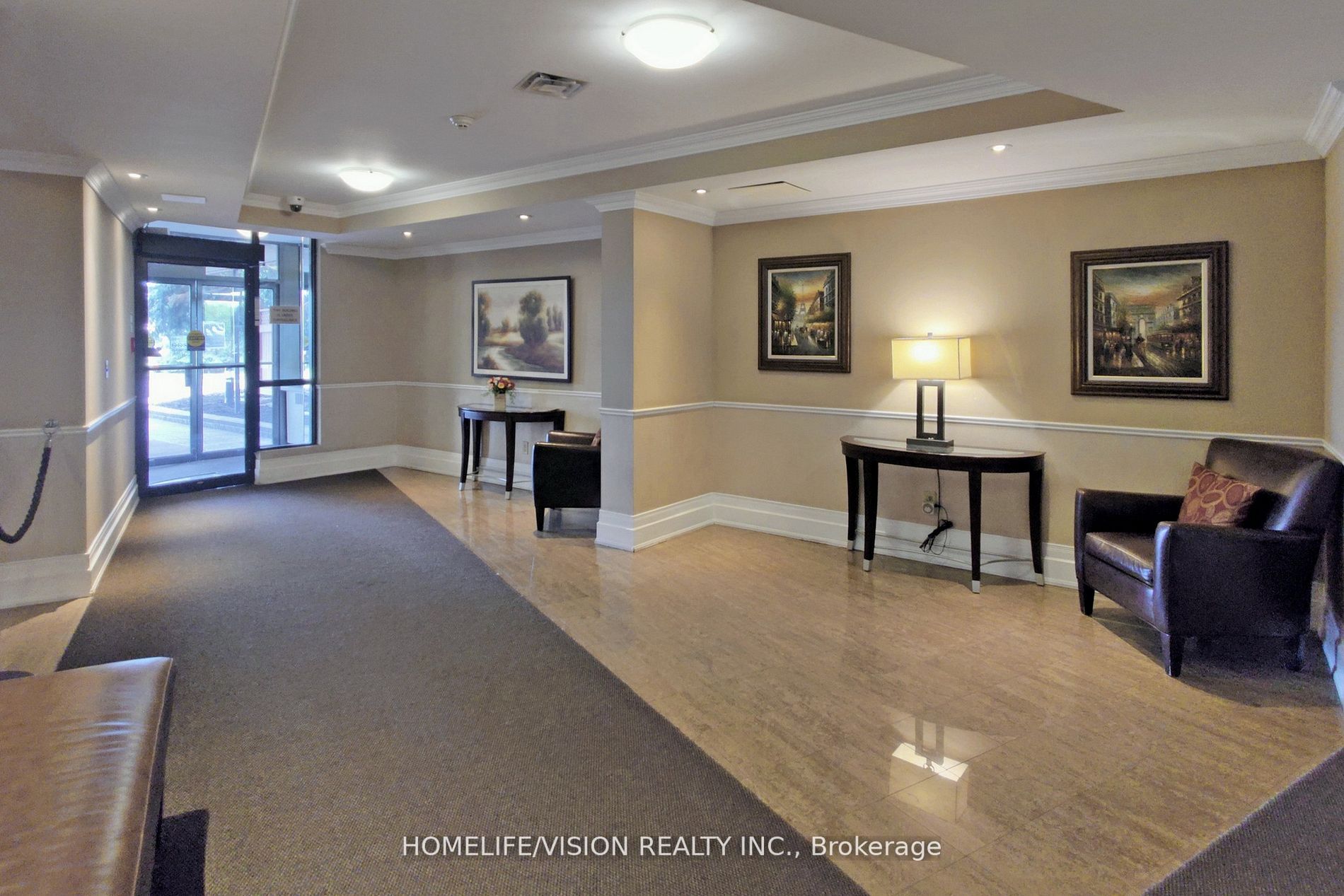 40 Harding Blvd, #203