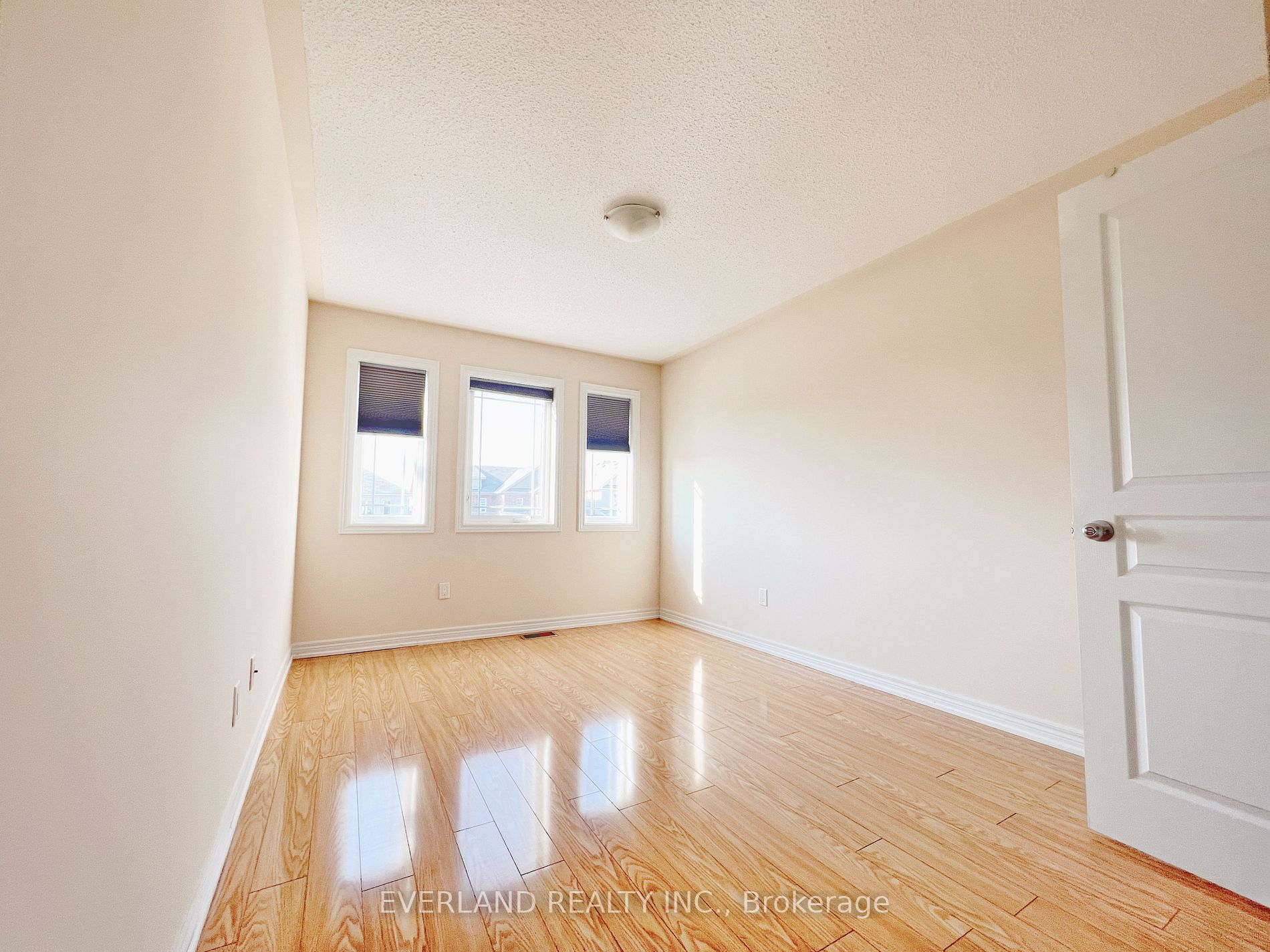 170 Milos Rd
