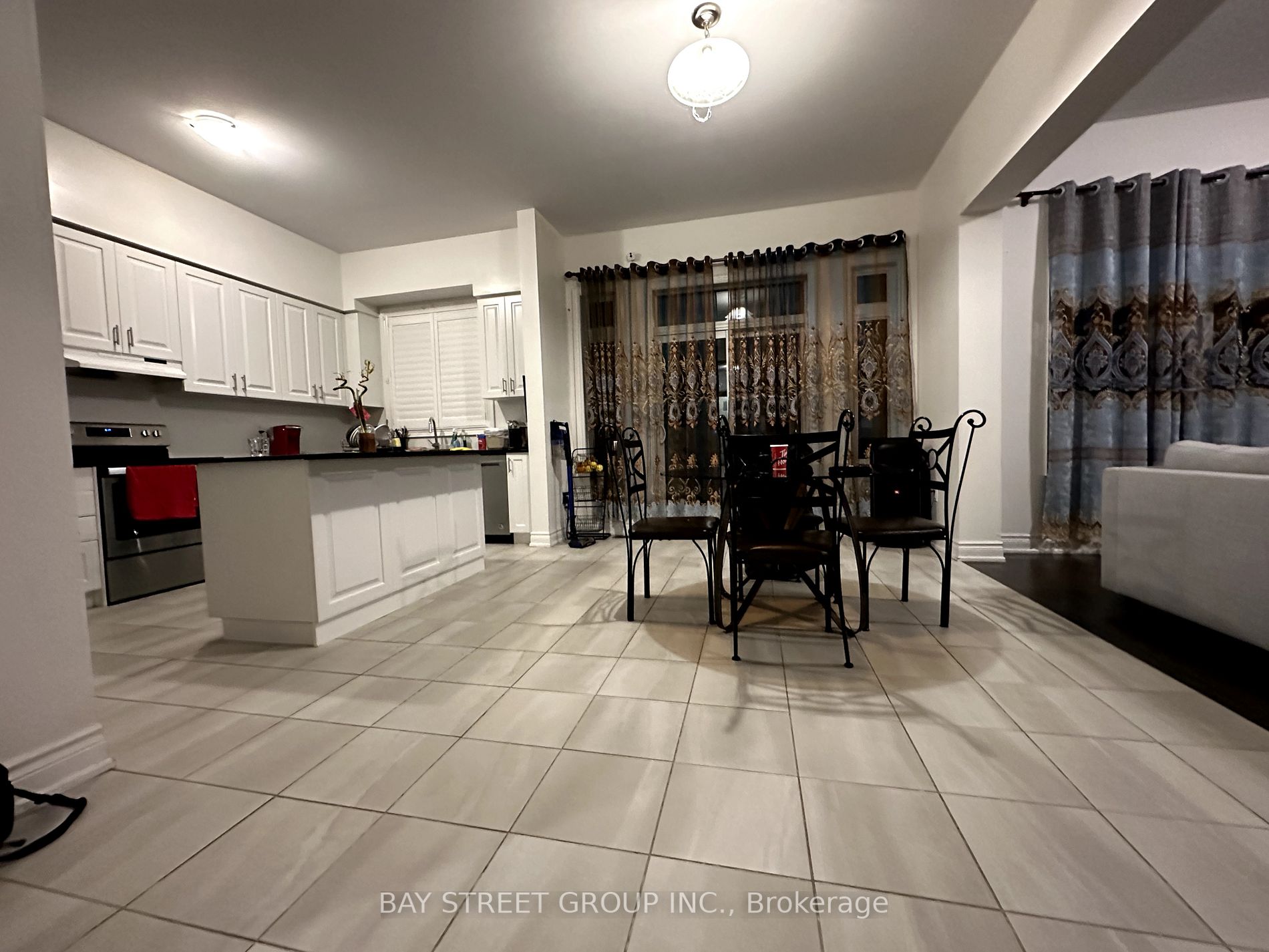 5 Beebalm Lane
