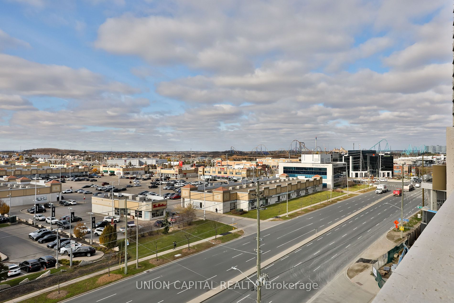 9085 Jane St, #1202