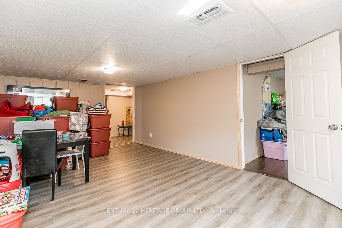 71 Boyne Cres