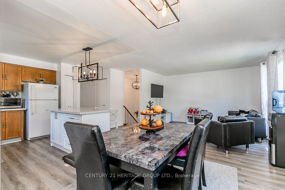 71 Boyne Cres