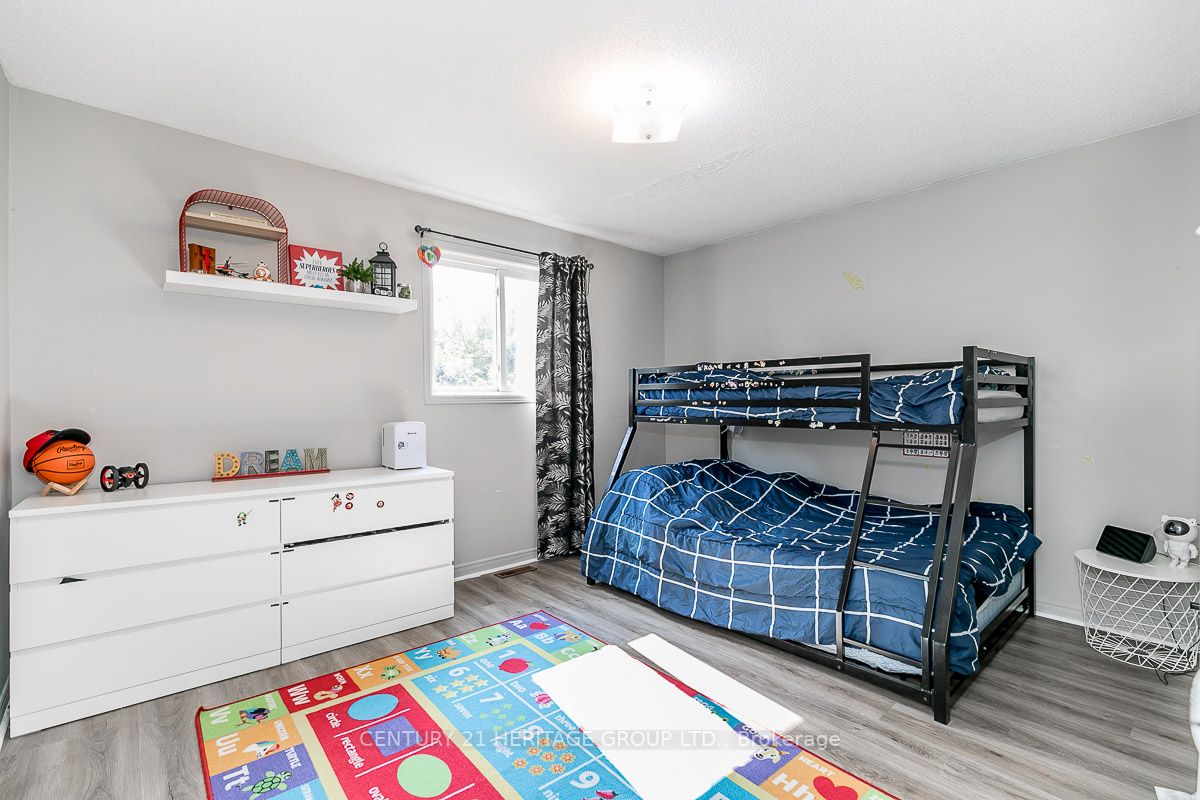 71 Boyne Cres