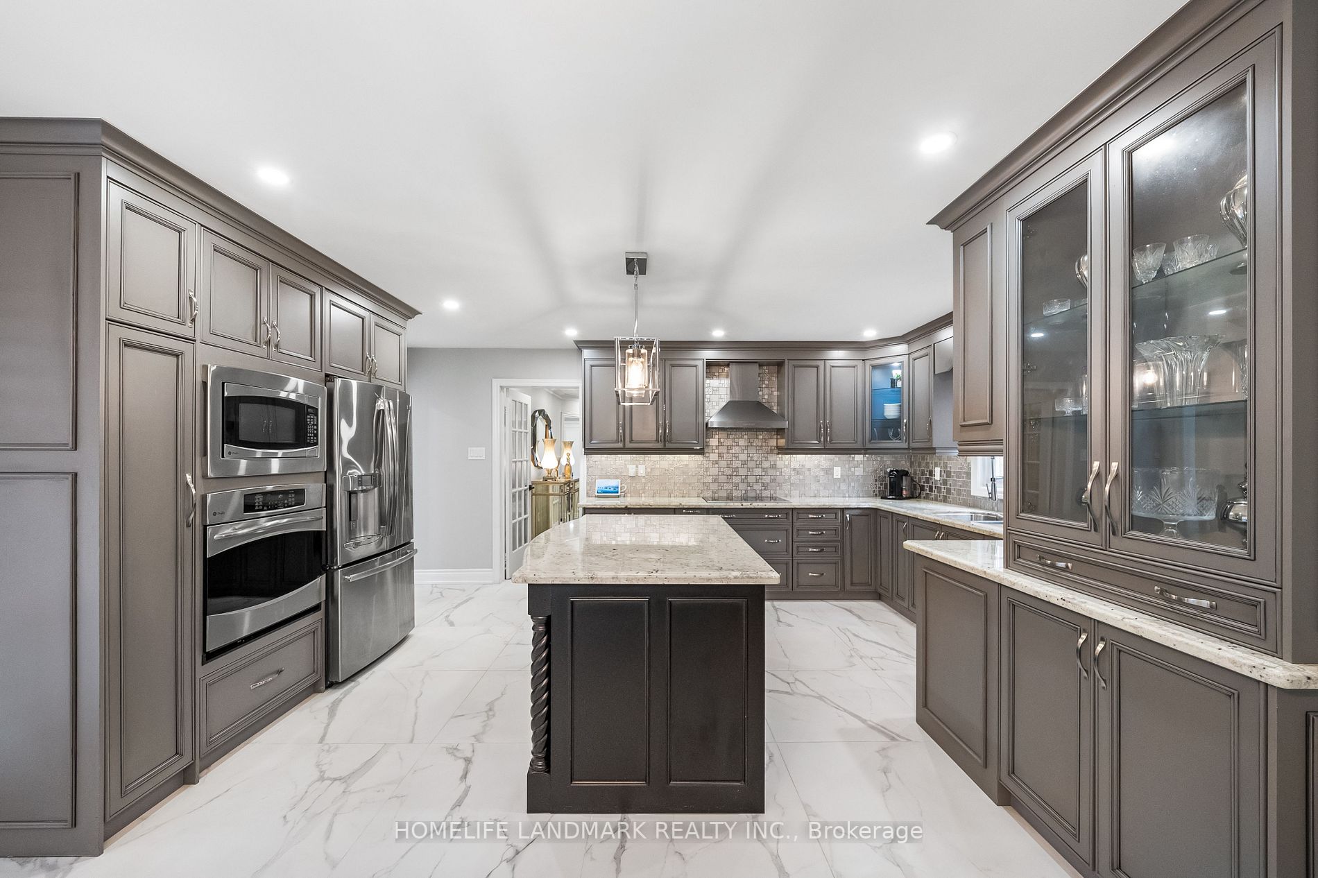 34 Woodstone Ave