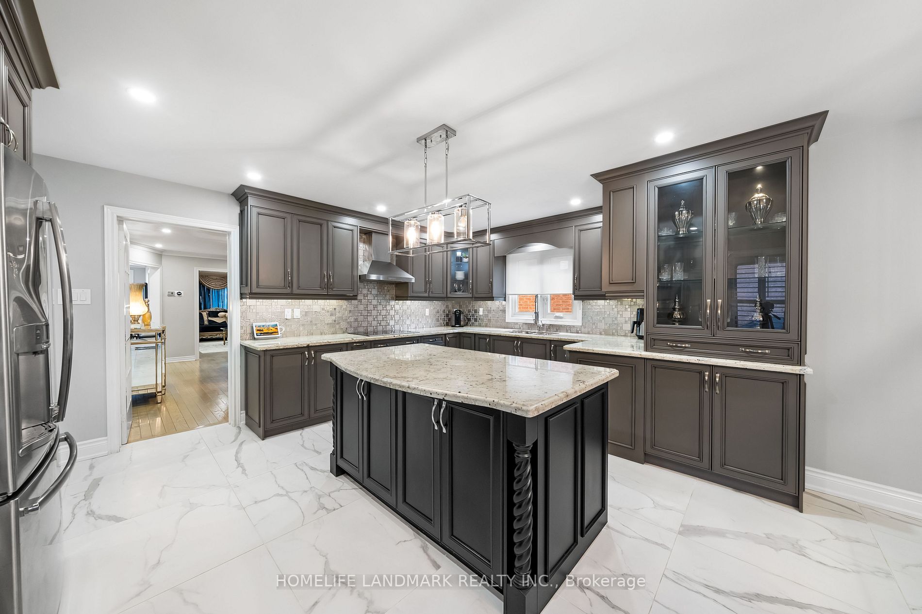 34 Woodstone Ave
